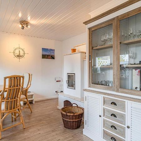 Nice Home In Friedrichskoog With Wifi Exteriör bild